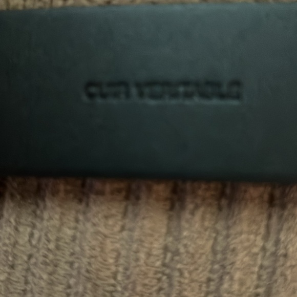 HOST PICK CHANEL BN gorgeous belt size 75/80 bought in 2023/2024 price is firm. - Picture 6 of 10